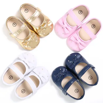 Spring and Autumn 0-1 years old girl baby solid color mini heart butterfly knot soft bottom baby toddler shoes
Spring and Autumn 0-1 years old girl baby solid color mini heart butterfly knot soft bottom baby toddler shoes