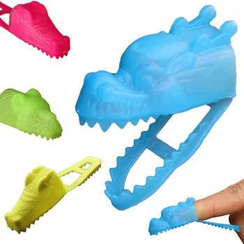 Novelty toys A cartoon bites the finger crocodile Dragon tiger leopard Small toys
Novelty toys A cartoon bites the finger crocodile Dragon tiger leopard Small toys
