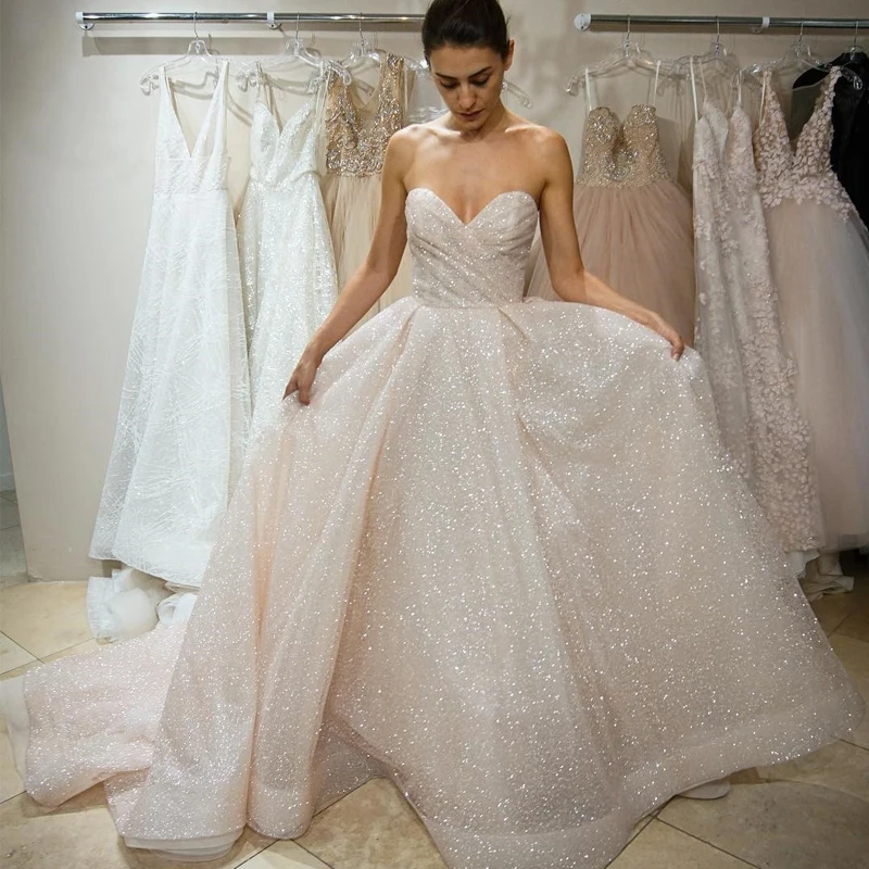 Bling Wedding Gown Sweetheart Bridal Dress Sequins robe de mariee Ivory Bridal Dresses A Line Off Shoulder vestido de noiva
Bling Wedding Gown Sweetheart Bridal Dress Sequins robe de mariee Ivory Bridal Dresses A Line Off Shoulder vestido de noiva