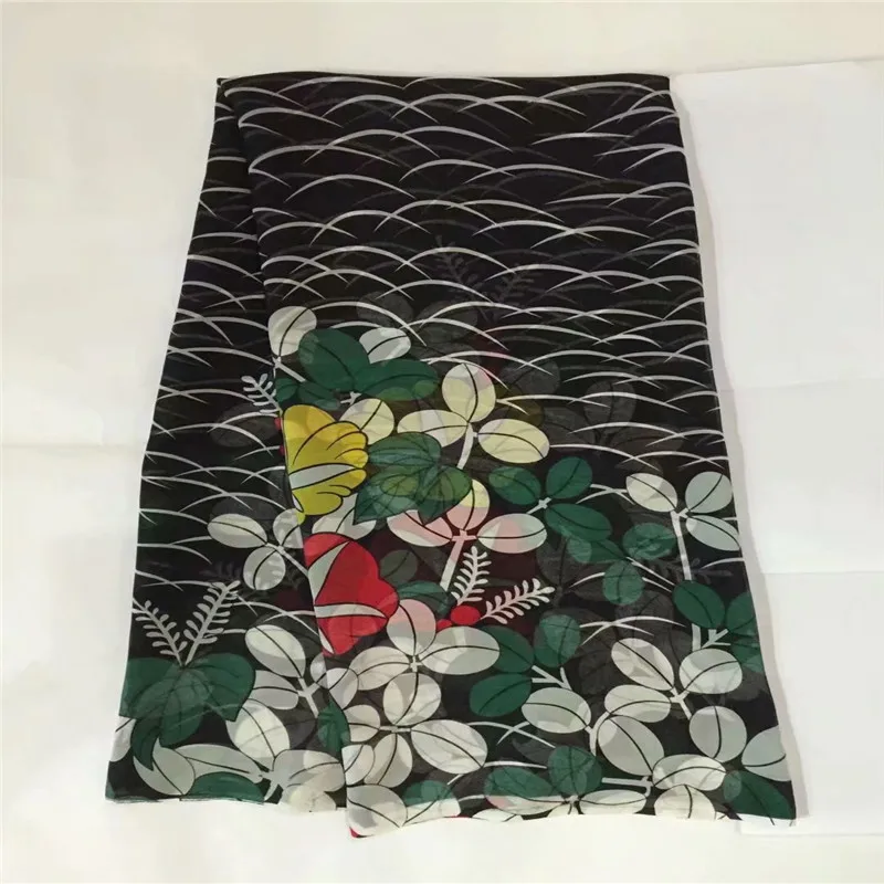 4.5 meters, wonderful silk lace Fabric Satin For Dress good quality African Silk stretch digital printing with beads !LXE062805
4.5 meters, wonderful silk lace Fabric Satin For Dress good quality African Silk stretch digital printing with beads !LXE062805