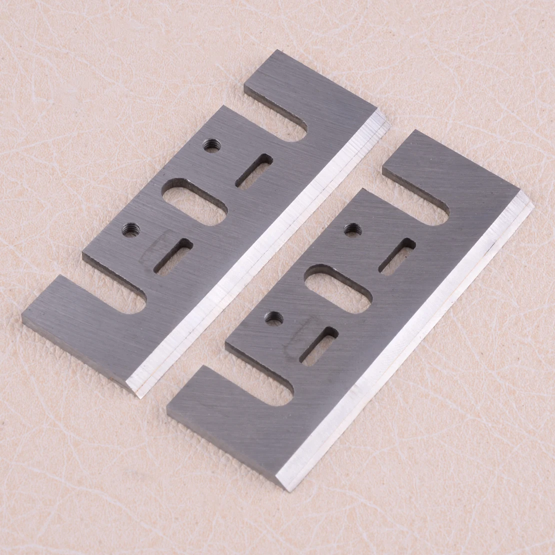 LETAOSK 2pcs High Speed Steel 3-1/4" (82mm) HSS Planer Blades fit for Makita 1900B Bosch 1594 / PL1682 Machine DM-46230
LETAOSK 2pcs High Speed Steel 3-1/4" (82mm) HSS Planer Blades fit for Makita 1900B Bosch 1594 / PL1682 Machine DM-46230