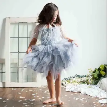 Luxury baby girls feather tutu dress children girls beading sequins sling summer dress fashion kids tulle party gown vestido
Luxury baby girls feather tutu dress children girls beading sequins sling summer dress fashion kids tulle party gown vestido