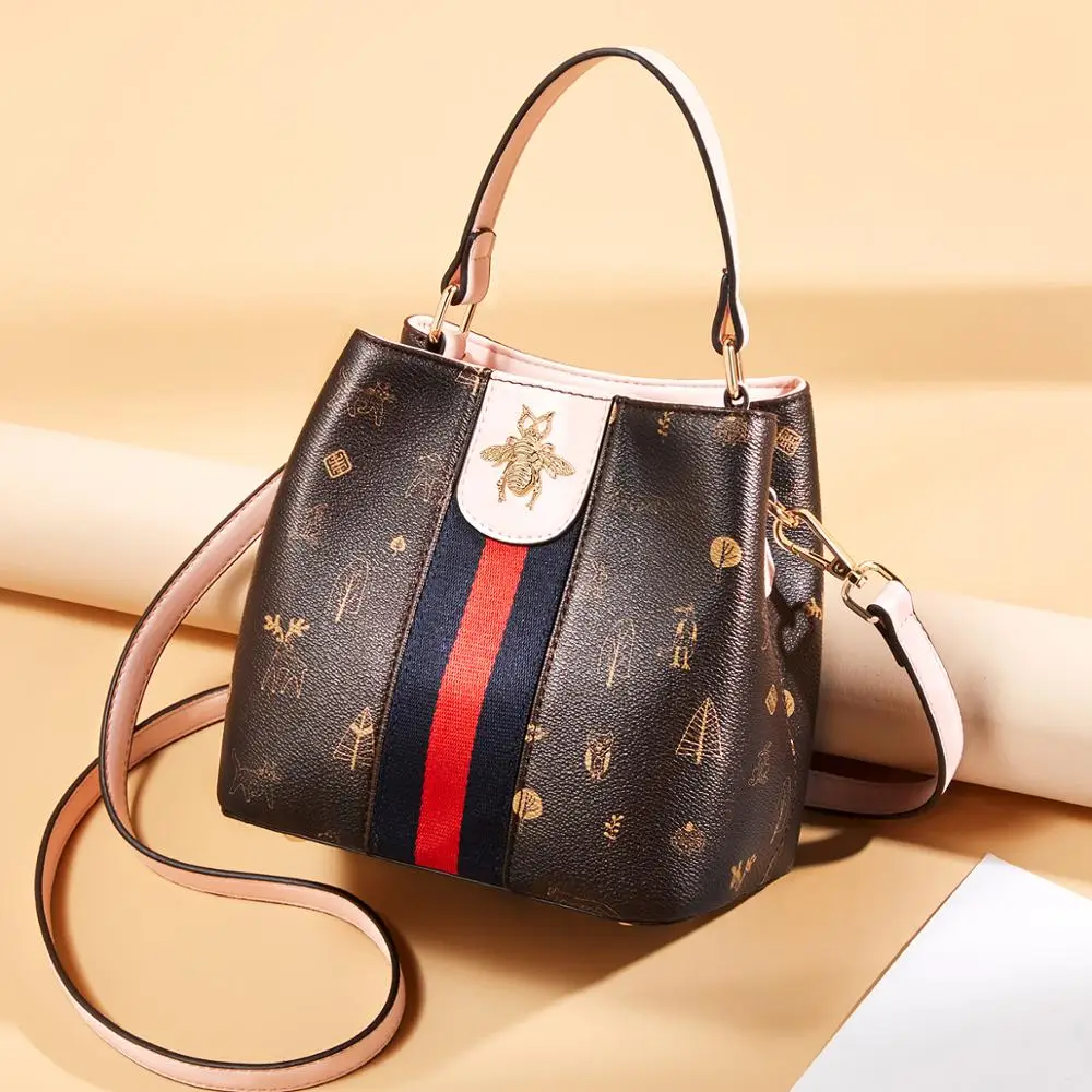 2019 New Women's PU Leather Shoulder Bag,Luxury Handbags Women Bags Designer Printing Hobo Top-handle Purse Tote Sac A Main
2019 New Women's PU Leather Shoulder Bag,Luxury Handbags Women Bags Designer Printing Hobo Top-handle Purse Tote Sac A Main