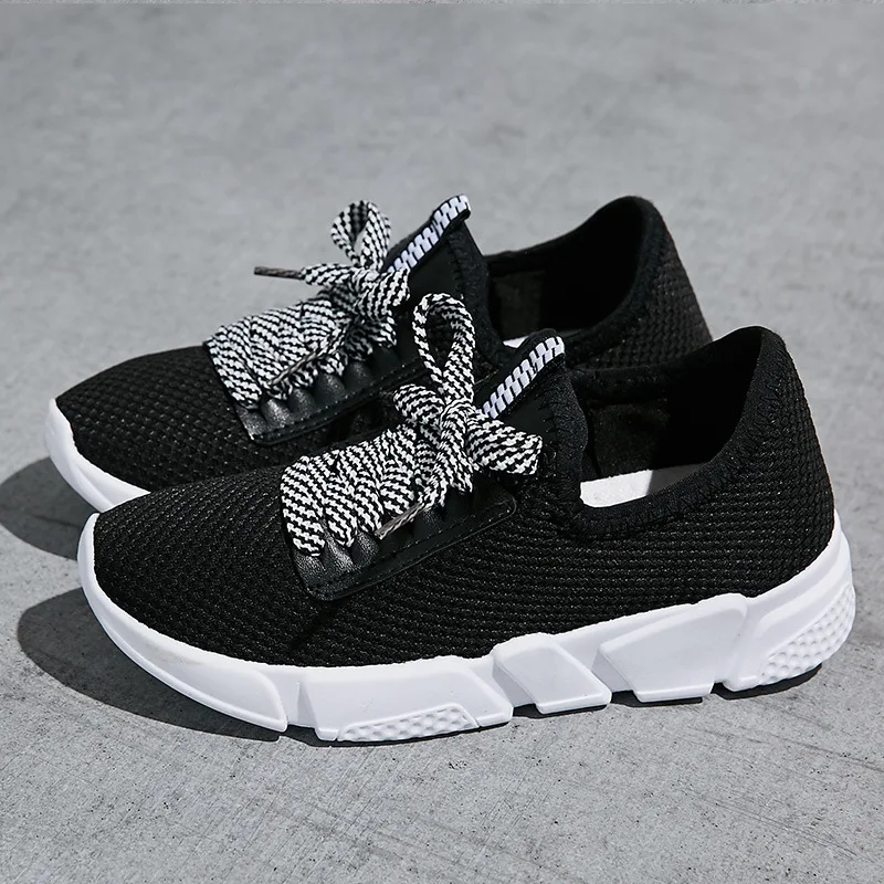 Women casual shoes fashion breathable insole black white walking mesh lace up flat shoe sneakers woman 2019 tenis feminino
Women casual shoes fashion breathable insole black white walking mesh lace up flat shoe sneakers woman 2019 tenis feminino