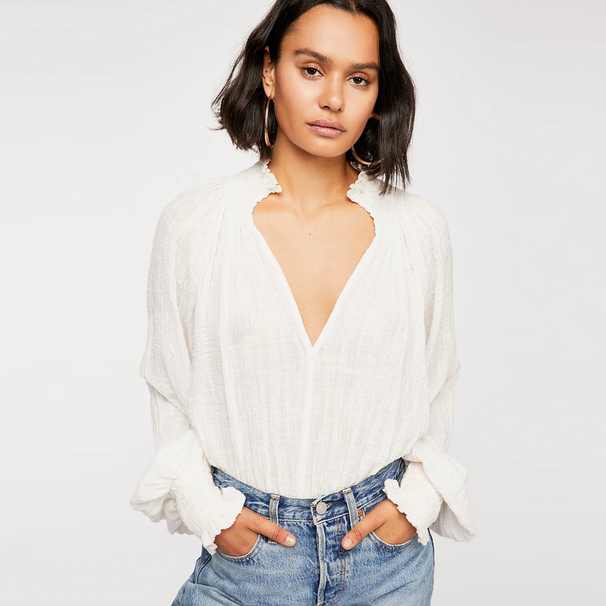 Jastie Casual Solid Elastic Smocked Top Victorian-inspired Textured Blouse Plunging V-neckline Sexy Tops Women Shirts Blouses
Jastie Casual Solid Elastic Smocked Top Victorian-inspired Textured Blouse Plunging V-neckline Sexy Tops Women Shirts Blouses