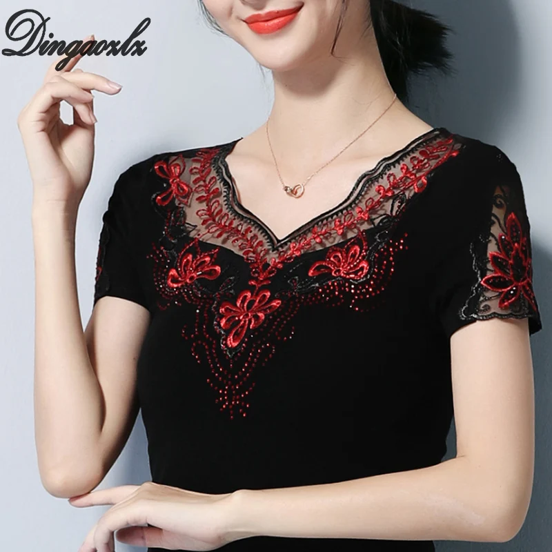 Dingaozlz New Plus size embroidered shirt Short-sleeved Women T-shirt Patchwork Mesh Lace Tops Black blusas mujer 4XL
Dingaozlz New Plus size embroidered shirt Short-sleeved Women T-shirt Patchwork Mesh Lace Tops Black blusas mujer 4XL