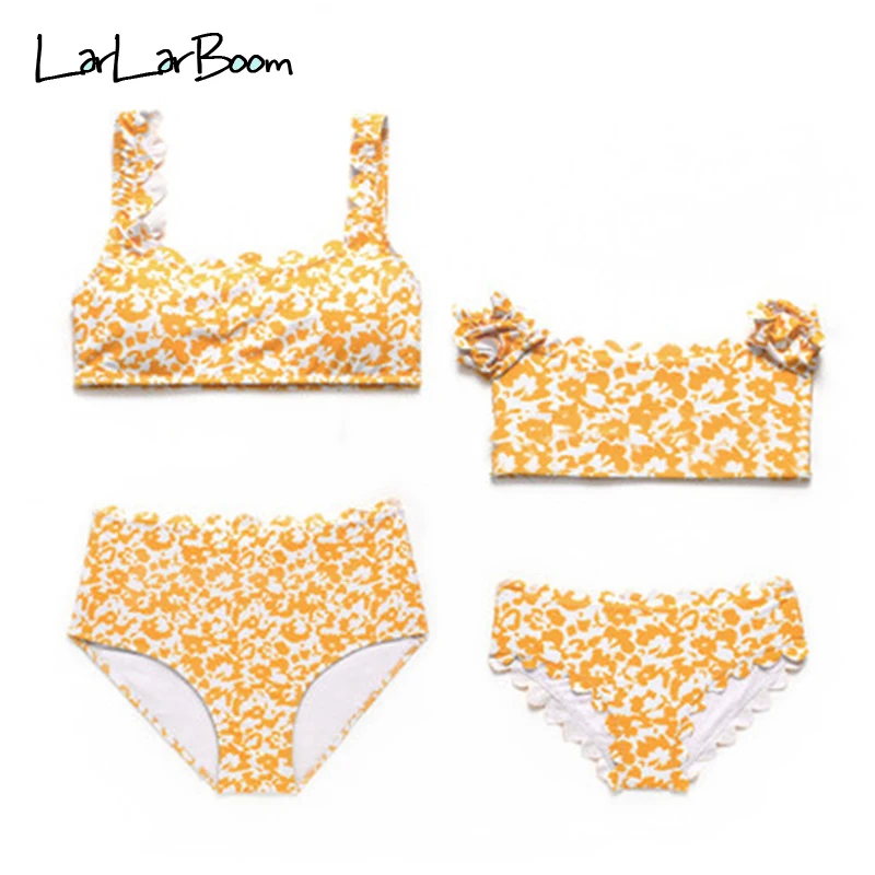 LarLarBoom Mother and Daughter Matching Swimsuit 2019 New Fashion Floral Pattern Beach Bikini Swimwear Family Matching Clothes
LarLarBoom Mother and Daughter Matching Swimsuit 2019 New Fashion Floral Pattern Beach Bikini Swimwear Family Matching Clothes