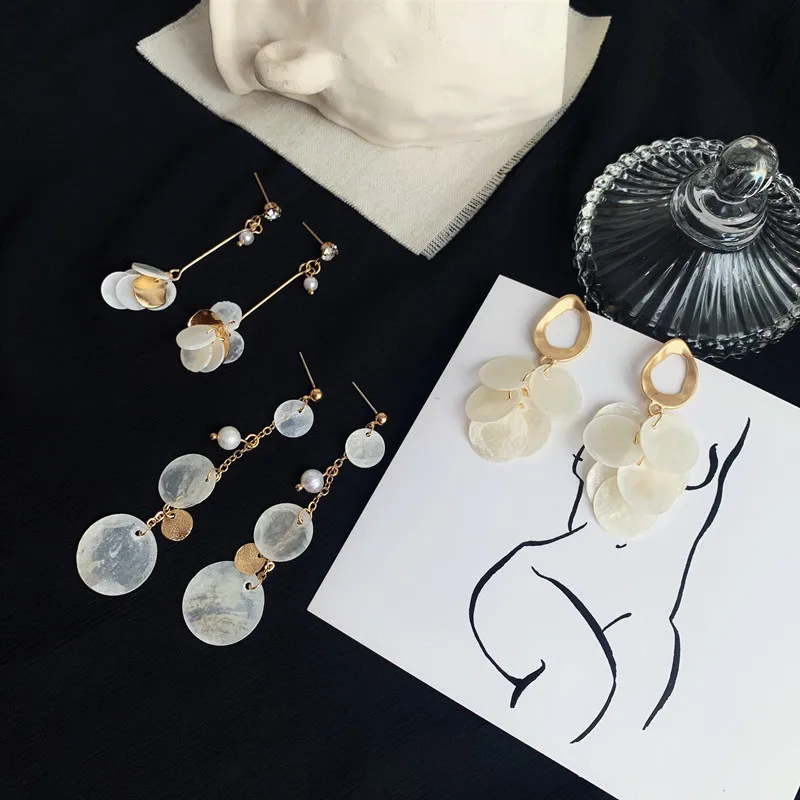 MuHan Round Shell Earring Long Pearl Tassel Drop Earrings For Women Girl Gift Fashion Cyrstal Sequined 925 Silver Needle Jewelry
MuHan Round Shell Earring Long Pearl Tassel Drop Earrings For Women Girl Gift Fashion Cyrstal Sequined 925 Silver Needle Jewelry