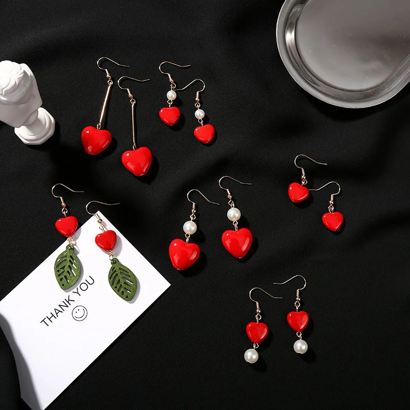 FSUNION New Arrival 2020 Korean Sweety Lovely Style Drop Earrings Fashion For Women Irregular Love Heart Dangle Hook Earrings
FSUNION New Arrival 2020 Korean Sweety Lovely Style Drop Earrings Fashion For Women Irregular Love Heart Dangle Hook Earrings