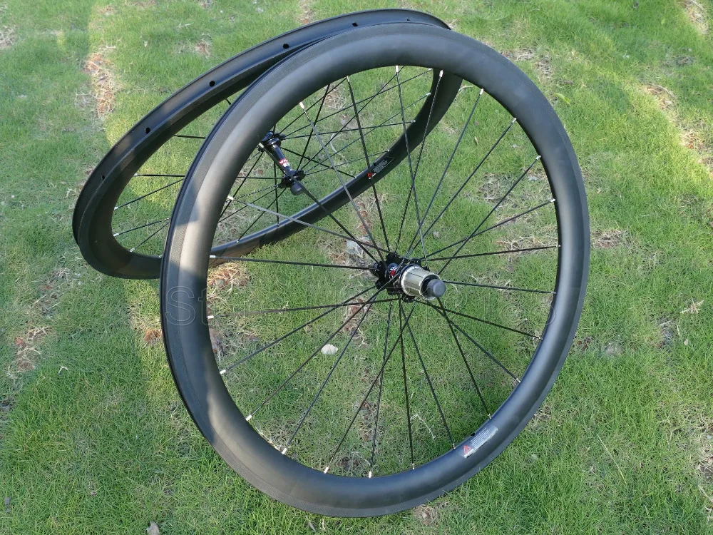New Full Carbon Road Bike Racing Bicyle Clincher Wheelset Basalt Brake Side Wheel Rim Depth 50mm 20.5mm, 23mm, 25mm Width
New Full Carbon Road Bike Racing Bicyle Clincher Wheelset Basalt Brake Side Wheel Rim Depth 50mm 20.5mm, 23mm, 25mm Width