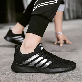 Light Weight Soft Fashion Men Sneakers Brand Men Casual Shoes Black Four Strip Outdoor Walking Zapatos De Hombre Sport Shoes
Light Weight Soft Fashion Men Sneakers Brand Men Casual Shoes Black Four Strip Outdoor Walking Zapatos De Hombre Sport Shoes