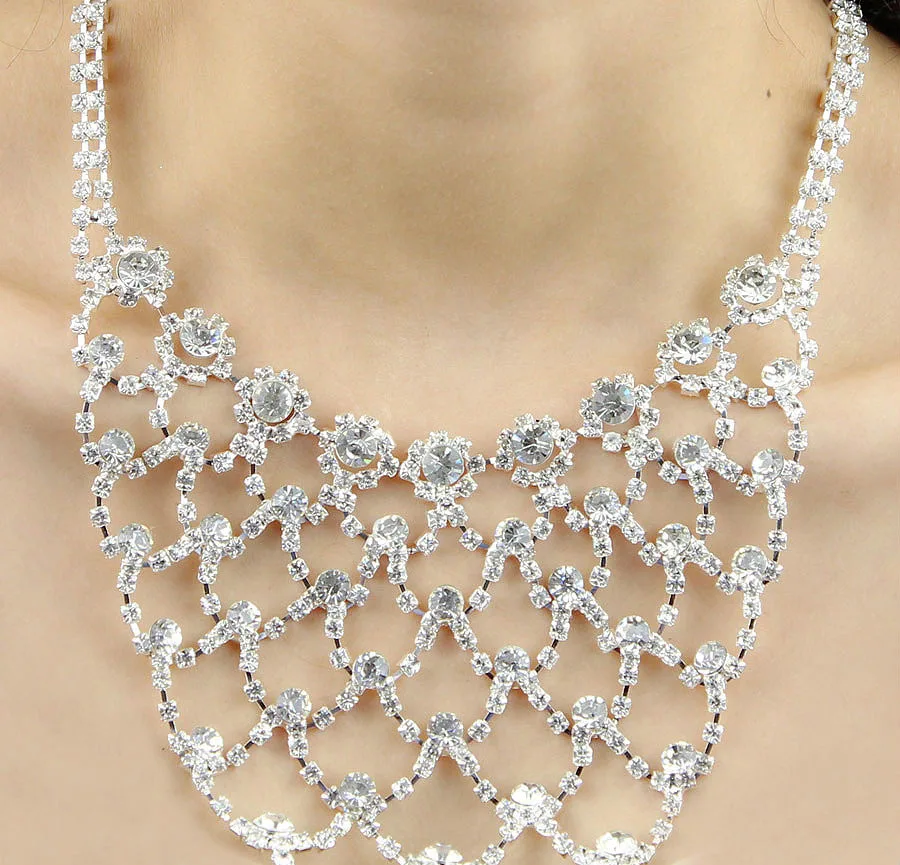 1Set New Sliver Plated Shining Rhinestone Necklace Earring Wedding Party Fashion Jewelry Accessories Women
1Set New Sliver Plated Shining Rhinestone Necklace Earring Wedding Party Fashion Jewelry Accessories Women