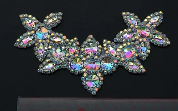 12pc/lot AB color rhinestone strass applique hair bows/sash belt patcted accessories
12pc/lot AB color rhinestone strass applique hair bows/sash belt patcted accessories
