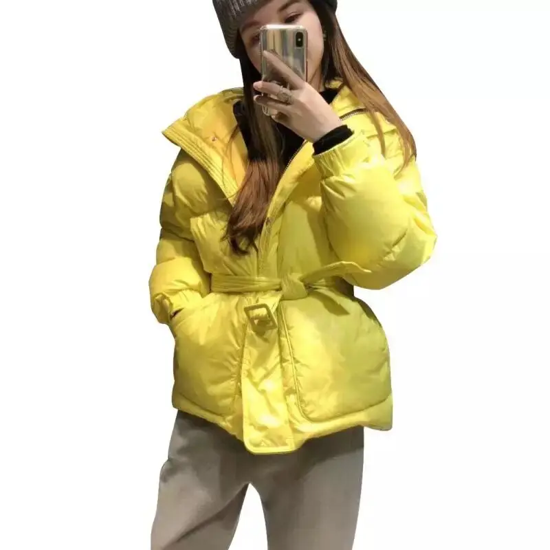Women Duck Down Coats 2019 Fashion Female High Quality White Duck Down Jacket Loose Version Keep Warm Hat Decoration
Women Duck Down Coats 2019 Fashion Female High Quality White Duck Down Jacket Loose Version Keep Warm Hat Decoration