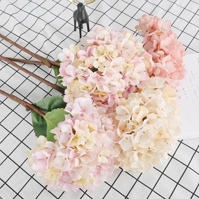 1 Pcs Artificial Hydrangea Decorative Floral Bouquet for Wedding Party Home Decor KM88
1 Pcs Artificial Hydrangea Decorative Floral Bouquet for Wedding Party Home Decor KM88