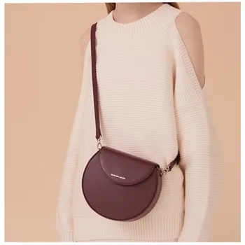 Designer small round bag Women Leather Handbag mini Shoulder crossbody bag Female fashion Messenger bags clutch purse sac a main
Designer small round bag Women Leather Handbag mini Shoulder crossbody bag Female fashion Messenger bags clutch purse sac a main