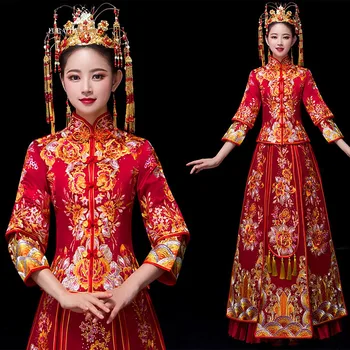 Exquisite Female Cheongsam Traditional Chinese Marriage Suit Suzhou Embroidery Royal Bride Dress Gown Floral Vintage Qipao
Exquisite Female Cheongsam Traditional Chinese Marriage Suit Suzhou Embroidery Royal Bride Dress Gown Floral Vintage Qipao