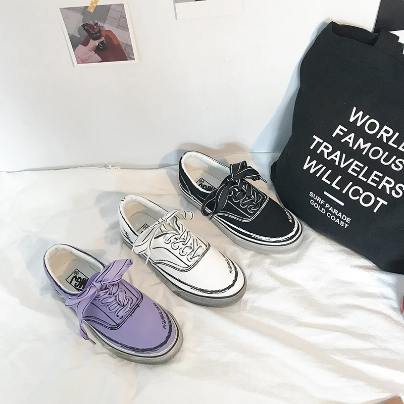 Canvas shoes female Korean students Harajuku style summer 2019 new fashion Low shoes flat wild casual Student shoes
Canvas shoes female Korean students Harajuku style summer 2019 new fashion Low shoes flat wild casual Student shoes