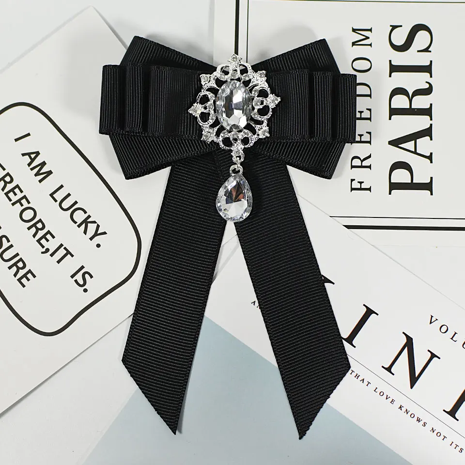 New Cloth Art Black Velvet Ribbon Bowtie Bow Brooch Collar Pins And Brooches Blouse Women's Clothing Accessories Fashion Jewelry
New Cloth Art Black Velvet Ribbon Bowtie Bow Brooch Collar Pins And Brooches Blouse Women's Clothing Accessories Fashion Jewelry