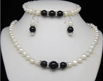 Shipping >>new hot Excellent Lovely 8-9mm white Pearl Black agate Necklaces Bracelets Earrings set
Shipping >>new hot Excellent Lovely 8-9mm white Pearl Black agate Necklaces Bracelets Earrings set