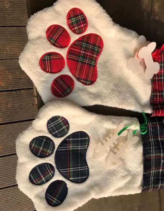 Free shipping 50pcs wholesale Pets Dog Paw Plaid Christmas Stocking Home Tree Decoration Monogram Kids Gifts
Free shipping 50pcs wholesale Pets Dog Paw Plaid Christmas Stocking Home Tree Decoration Monogram Kids Gifts