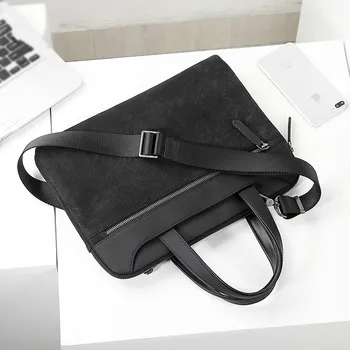 2020 Top Grade Leather Men's Laptop Briefcase Luxury Handbags for Macbook Pro 13.3 Inch Men Messenger Bag Men's Cowhide Handbag
2020 Top Grade Leather Men's Laptop Briefcase Luxury Handbags for Macbook Pro 13.3 Inch Men Messenger Bag Men's Cowhide Handbag
