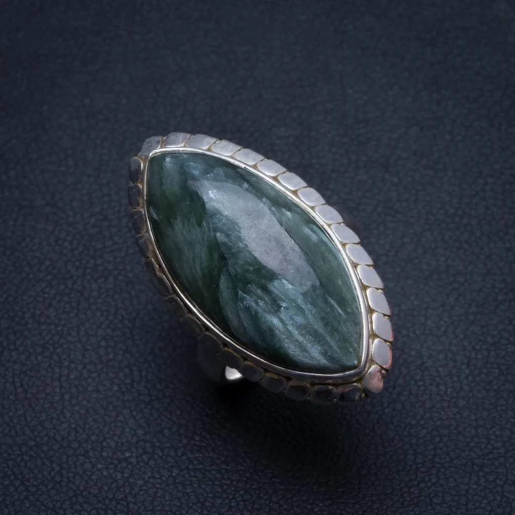 Natural Russian Seraphinite Handmade Indian 925 Sterling Silver Ring, US size 6 T7612
Natural Russian Seraphinite Handmade Indian 925 Sterling Silver Ring, US size 6 T7612