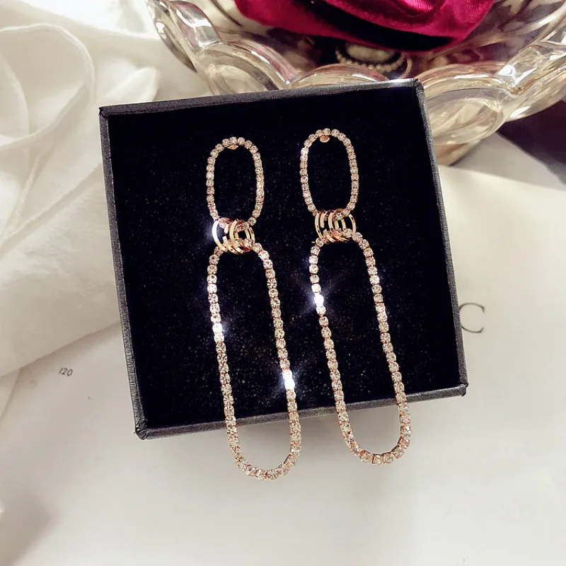 2018 New Fashion Alloy Trendy Geometric Women Dangle Earrings Korean Long Pendant Simple Earrings Irregular Eardrop Jewelry
2018 New Fashion Alloy Trendy Geometric Women Dangle Earrings Korean Long Pendant Simple Earrings Irregular Eardrop Jewelry