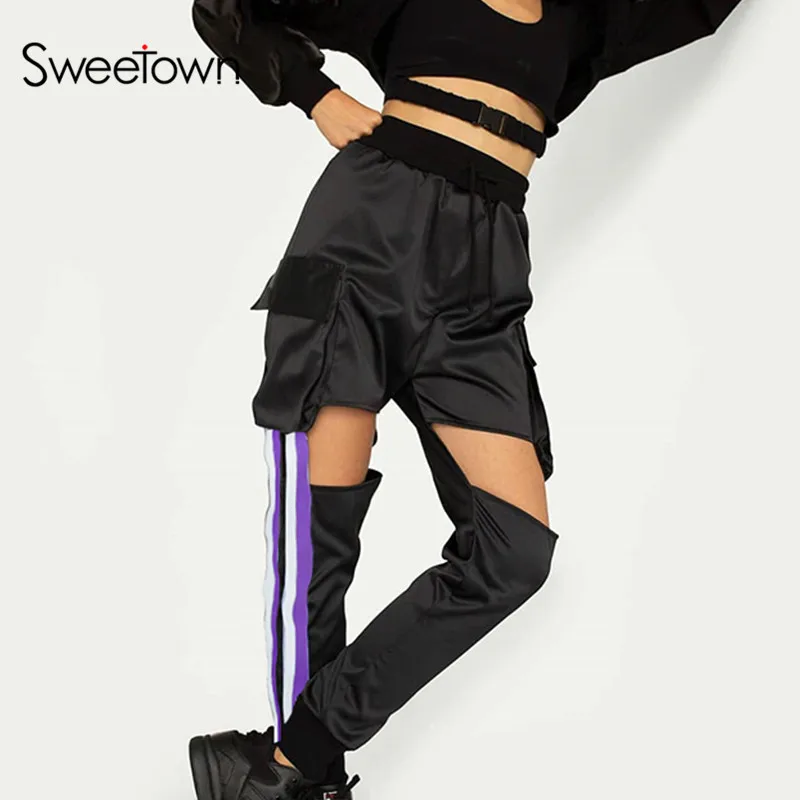 Sweetown Side Patchwork Striped Satin Joggers Pants Women Streetwear Hollow Out Pockets High Waist Harem Pants Gothic Sweatpants
Sweetown Side Patchwork Striped Satin Joggers Pants Women Streetwear Hollow Out Pockets High Waist Harem Pants Gothic Sweatpants
