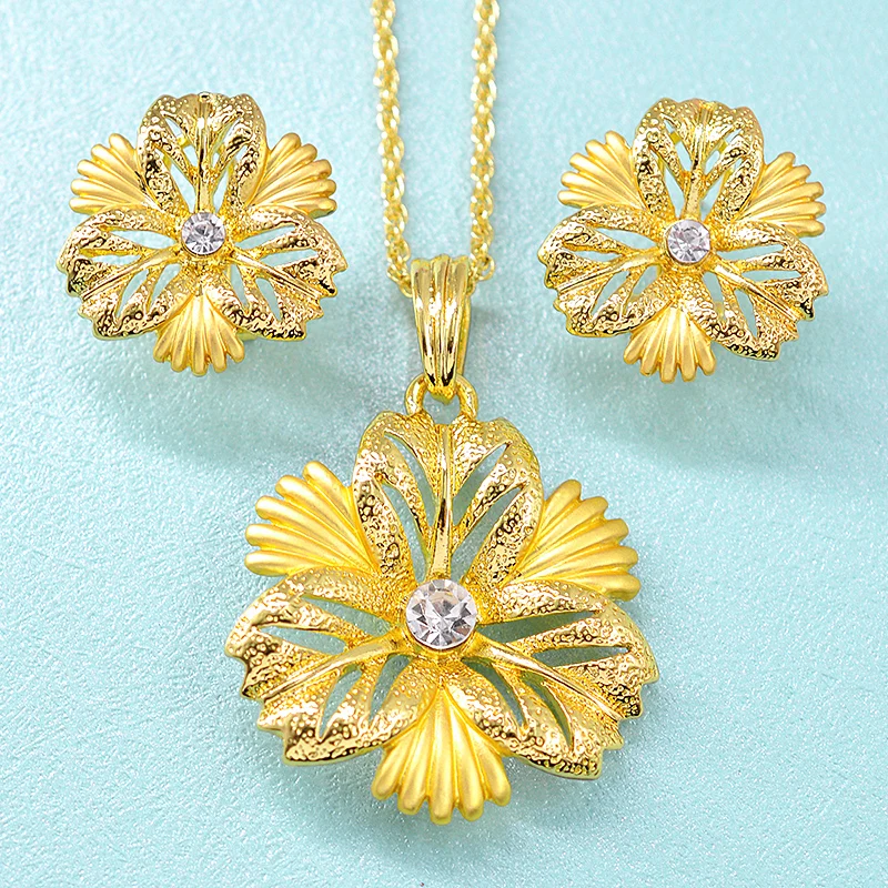 ZEA Dear Jewelry Bohemia Jewelry Set For Women Earrings Necklace Pendant Hot Selling Flower Jewelry Findings For Engagement Gift
ZEA Dear Jewelry Bohemia Jewelry Set For Women Earrings Necklace Pendant Hot Selling Flower Jewelry Findings For Engagement Gift