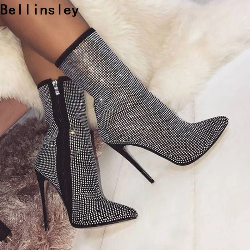 Plus Size 35-42 Crystal Ankle Boots For Women Rhinestone High Heels Zipper Shoes Sexy Diamond Pointed Toe Stiletto Ladies Pumps
Plus Size 35-42 Crystal Ankle Boots For Women Rhinestone High Heels Zipper Shoes Sexy Diamond Pointed Toe Stiletto Ladies Pumps
