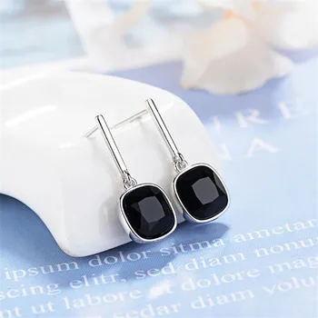New Fashion Korean Style 925 Sterling Silver Jewelry Geometric Personality Simple Square Long Women Crystal Stud Earrings SE828
New Fashion Korean Style 925 Sterling Silver Jewelry Geometric Personality Simple Square Long Women Crystal Stud Earrings SE828