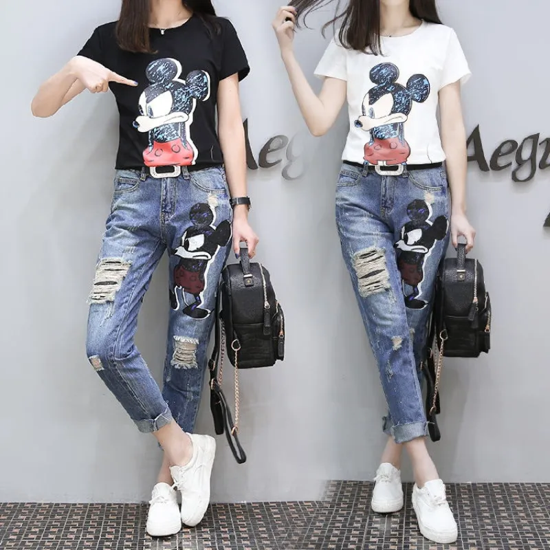 Large Size Women's 2019 Summer New Mickey Cartoon Short-Sleeved Round Neck T-Shirt + Hole Denim female Pant two-piece tide
Large Size Women's 2019 Summer New Mickey Cartoon Short-Sleeved Round Neck T-Shirt + Hole Denim female Pant two-piece tide