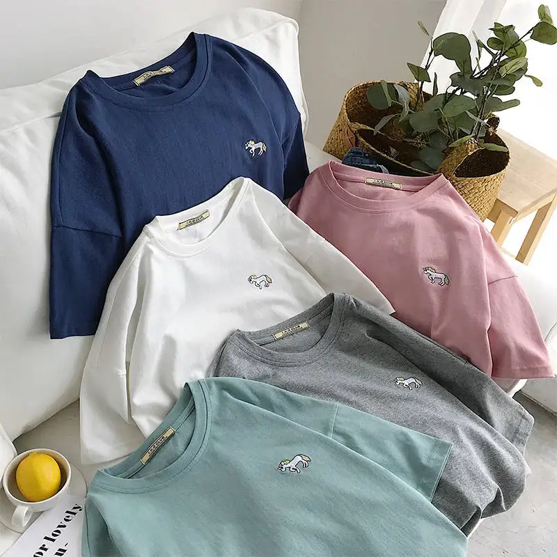 Minimalist Embroidered Pony Couple Women T-Shirt Cute Animal Polyester Casual Tee Shirt For New Summer Female Tops Tshirts
Minimalist Embroidered Pony Couple Women T-Shirt Cute Animal Polyester Casual Tee Shirt For New Summer Female Tops Tshirts
