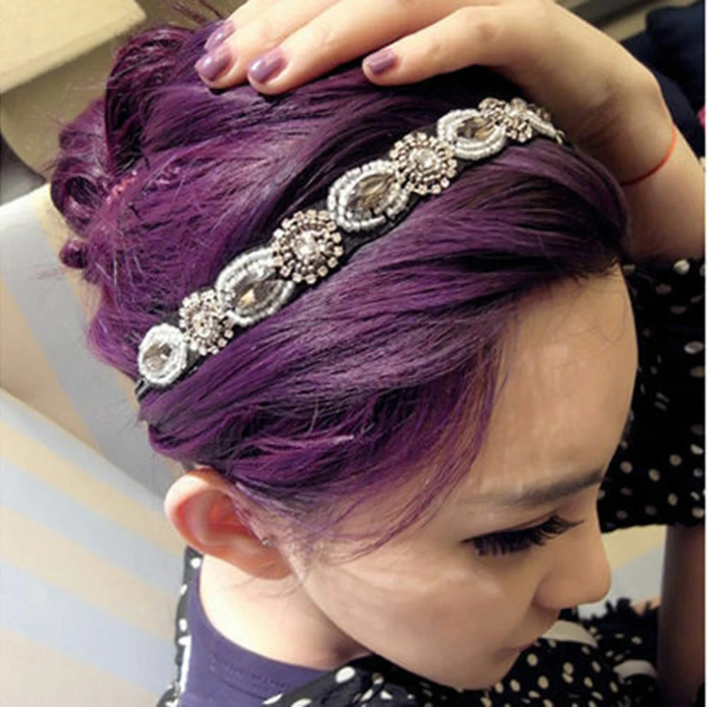 Fashion Women's Retro Crystal Rhinestone Beads Headband Hair Band Female Elegant Mysterious Multipurpose Hairband Headwear
Fashion Women's Retro Crystal Rhinestone Beads Headband Hair Band Female Elegant Mysterious Multipurpose Hairband Headwear