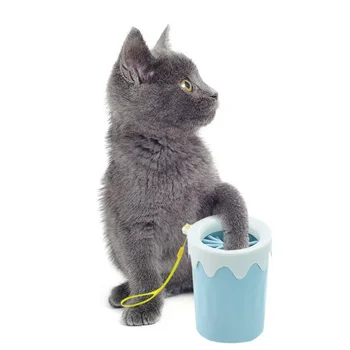 Portable 360-degree dog paw cleaning cup pet foot washing cup paw cleaning brush to quickly clean dirty cat feet
Portable 360-degree dog paw cleaning cup pet foot washing cup paw cleaning brush to quickly clean dirty cat feet