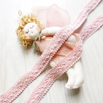 15 Yard/lot Exquisite embroidery Pink car bone decoration belt organza clothes accessories Ribbon lace trim Diy 1.2CM Wide.
15 Yard/lot Exquisite embroidery Pink car bone decoration belt organza clothes accessories Ribbon lace trim Diy 1.2CM Wide.