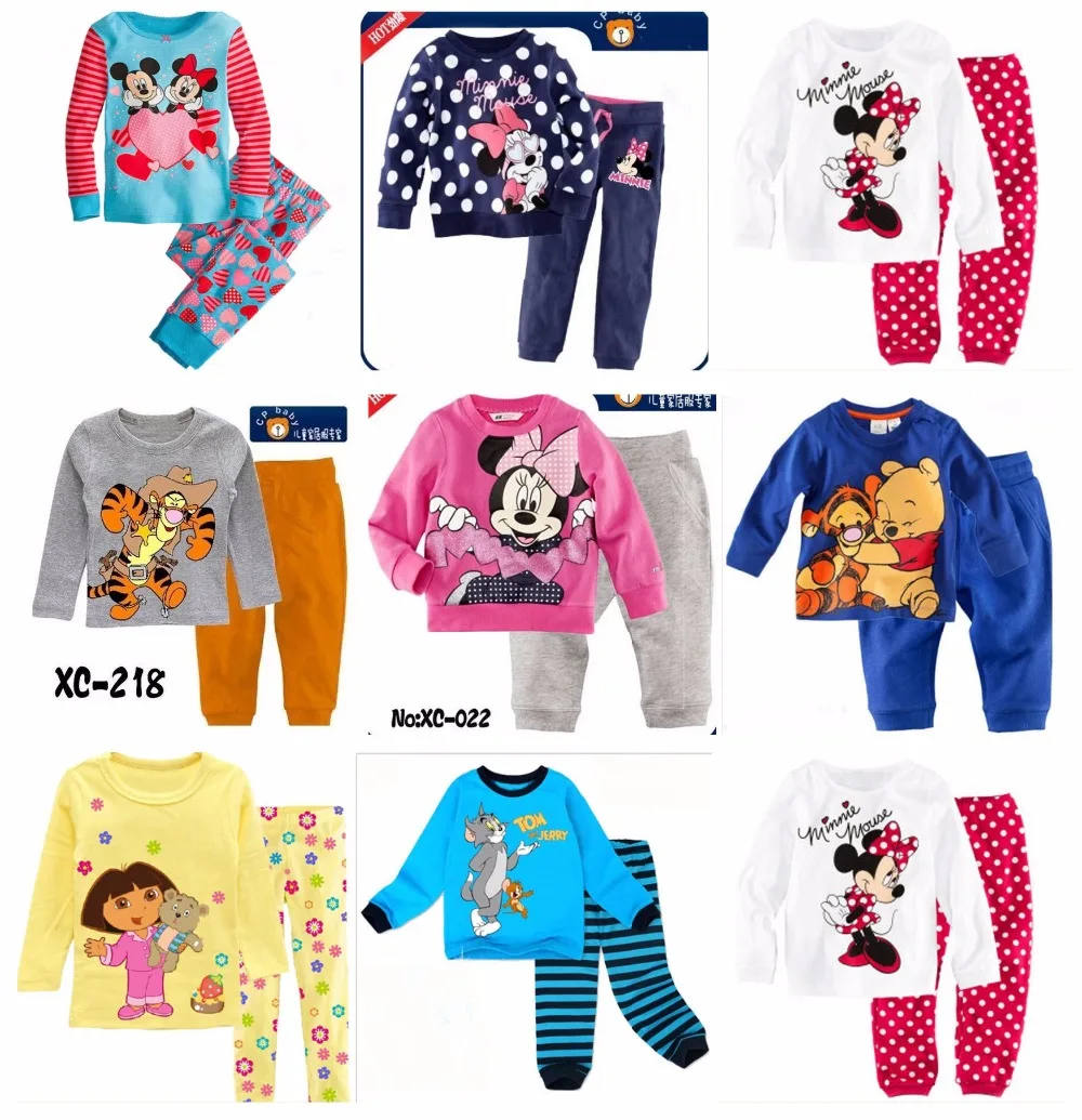 Foreign brand-name children's clothes at home in children long-sleeved cotton pajamas suit tracksuit suit boy girl suit
Foreign brand-name children's clothes at home in children long-sleeved cotton pajamas suit tracksuit suit boy girl suit