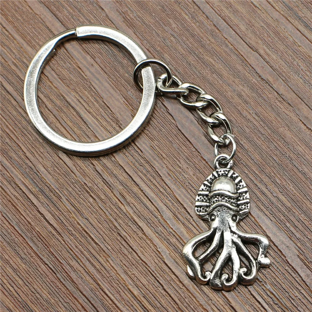 Keyring Octopus Keychain 28x18mm Antique Silver New Fashion Handmade Metal KeyChain Souvenir Gifts For Women B10097
Keyring Octopus Keychain 28x18mm Antique Silver New Fashion Handmade Metal KeyChain Souvenir Gifts For Women B10097
