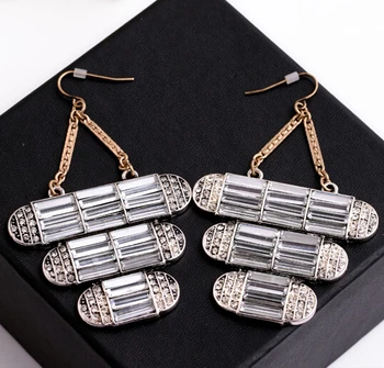 New Design Fashion Vintage Luxury Crystal Geometric Drop Earrings Charm Jewelry For Women
New Design Fashion Vintage Luxury Crystal Geometric Drop Earrings Charm Jewelry For Women