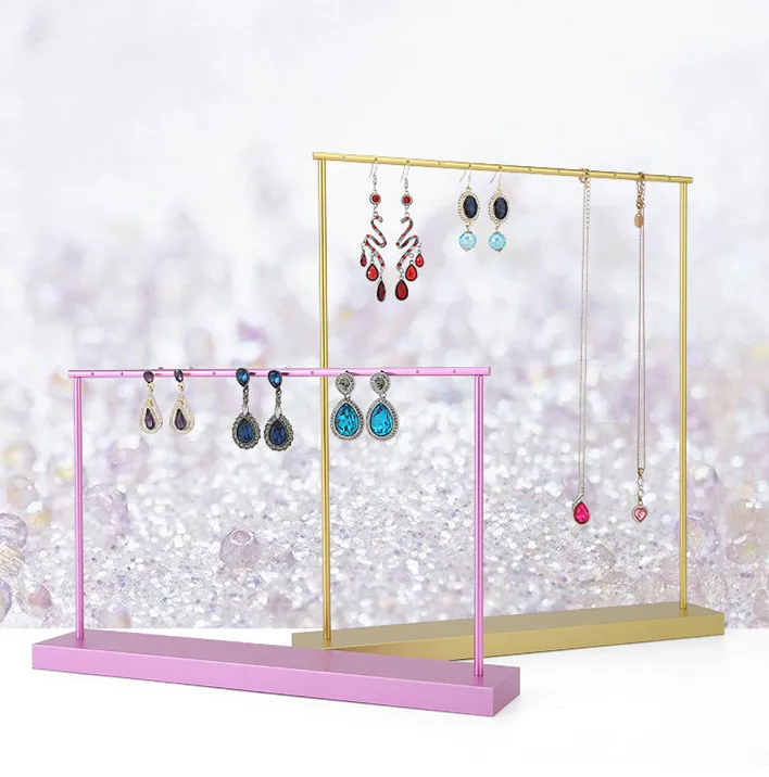 New Style Metal 3 Colors Gold Red Silver Chain Pendant Display Holder Jewelry Display Stand Earrings Display Shelf
New Style Metal 3 Colors Gold Red Silver Chain Pendant Display Holder Jewelry Display Stand Earrings Display Shelf