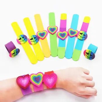 50Pcs mixed Random Smiling face Pattern cartoon Wristband Gift Party Decor Pat Hand Circle SM735 
50Pcs mixed Random Smiling face Pattern cartoon Wristband Gift Party Decor Pat Hand Circle SM735