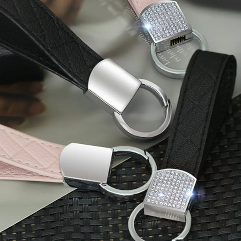 Car keychain Key Rings for Mercedes Benz W203 W211 W204 W210 W124 W212 W205 W202 W176 W168 W169 W245 W246 W242 C E A B Class
Car keychain Key Rings for Mercedes Benz W203 W211 W204 W210 W124 W212 W205 W202 W176 W168 W169 W245 W246 W242 C E A B Class