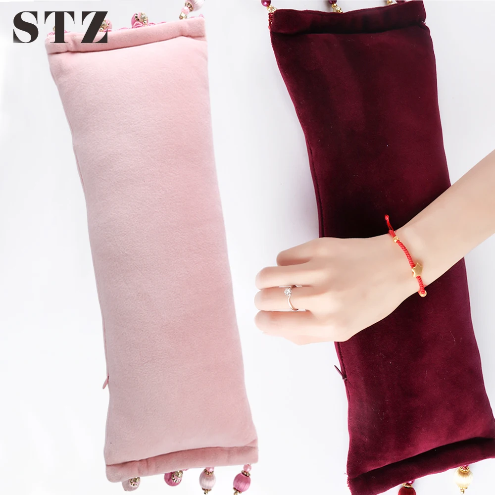1pc Hand Pillow Rest Soft Cotton Nail Art Pillow Arm Rest Cushion For Manicure Pink Red Manicure Pedicure Salon Accessories #531
1pc Hand Pillow Rest Soft Cotton Nail Art Pillow Arm Rest Cushion For Manicure Pink Red Manicure Pedicure Salon Accessories #531