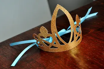 glitter queen girl Princess crowns Party birthday hats caps masks baby shower Decorations paper Crowns with pink ribbons
glitter queen girl Princess crowns Party birthday hats caps masks baby shower Decorations paper Crowns with pink ribbons