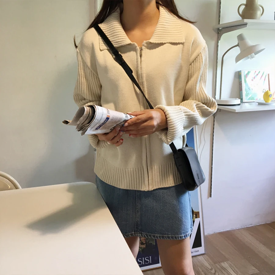 Zipper Casual Woman Cardigan Sweater Simple Loose Knitted White Sweater Women Fashion Korean Slim Oversized Sweaters Female
Zipper Casual Woman Cardigan Sweater Simple Loose Knitted White Sweater Women Fashion Korean Slim Oversized Sweaters Female