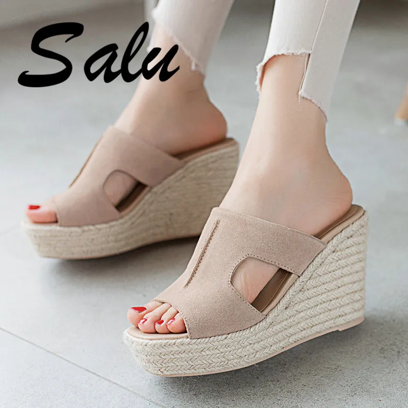 Salu New Wedge Platform Women Gladiator Sandals Kid Suede Leather Summer Open Toe High Heel Comfortable Ladies Shoes
Salu New Wedge Platform Women Gladiator Sandals Kid Suede Leather Summer Open Toe High Heel Comfortable Ladies Shoes
