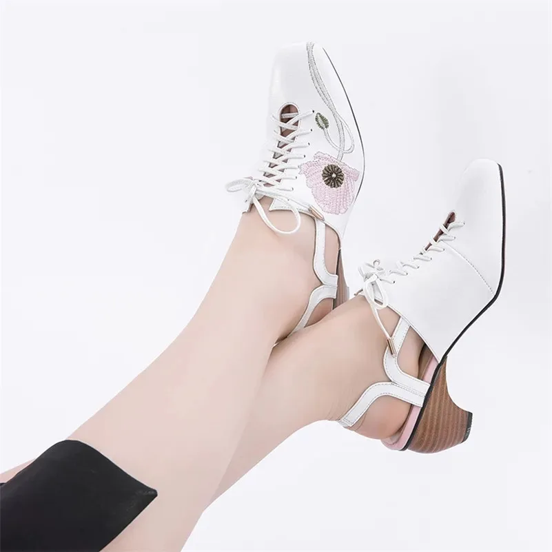 CONASCO Qulity Microfider Mules Shoes Women New Brand Strange Heel Elegant High Heels Novelty Pumps Spring Summer Shoes Woman
CONASCO Qulity Microfider Mules Shoes Women New Brand Strange Heel Elegant High Heels Novelty Pumps Spring Summer Shoes Woman