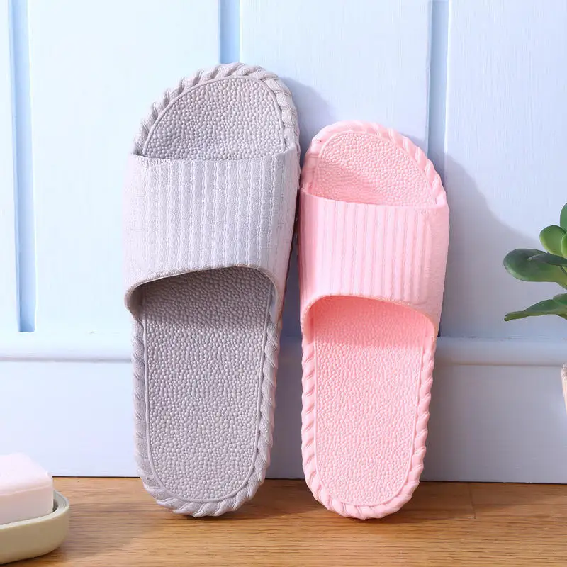 2018 summer new bathroom sandals and slippers couples indoor home non-slip soft bottom bath slippers four seasons drag
2018 summer new bathroom sandals and slippers couples indoor home non-slip soft bottom bath slippers four seasons drag