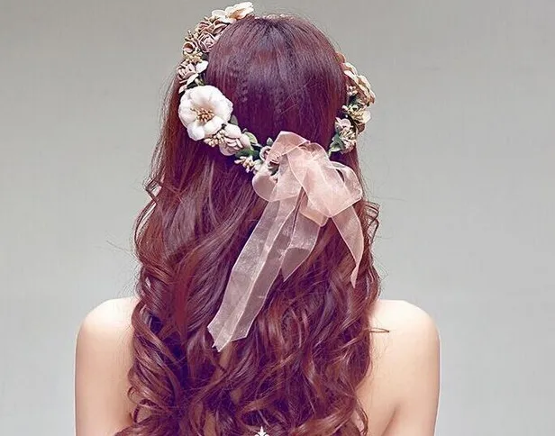 Wedding Floral Crown Head Band Wreath Women Flower Headband Bridesmaid Bridal Headpiece Girl Flower Crown Beach Wreath
Wedding Floral Crown Head Band Wreath Women Flower Headband Bridesmaid Bridal Headpiece Girl Flower Crown Beach Wreath